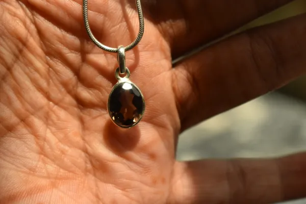 Black_925_Sterling_Silver_Oval_Smokey_Quartz_Pendant