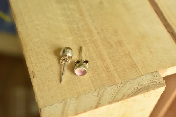 Pink_Rose_Quartz_925_Sterling_Silver_Round_Cabochon_Studs_For_Women