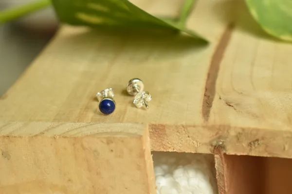 Blue_Lapis_Lazuli_925_Sterling_Silver_Round_Cabochon_Studs_For_Women