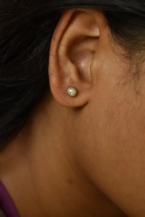 White_Freshwater_Pearl_925_Sterling_Silver_Round_Studs_For_Women