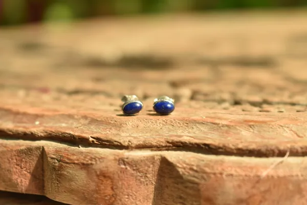 Blue_Oval_Stud_Earrings_for_Women