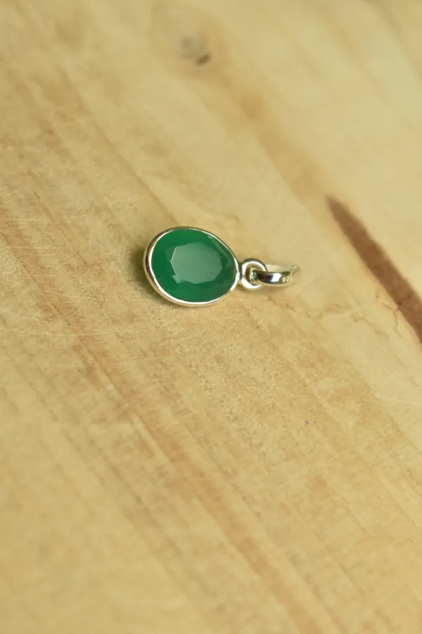 Green_Onyx_925_Sterling_Silver_Oval_Pendant_Unisex