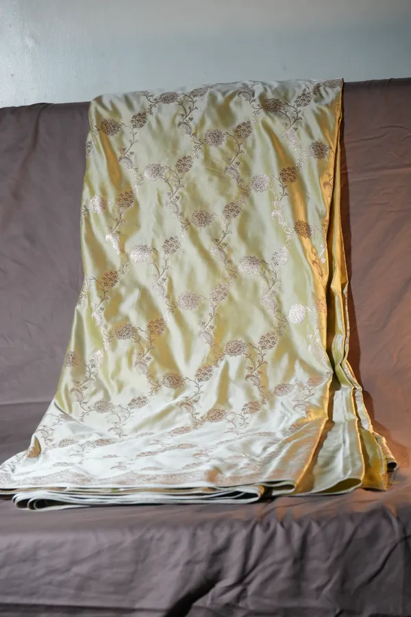 Green-mashru_silk_katan_tanchoi_silk_saree