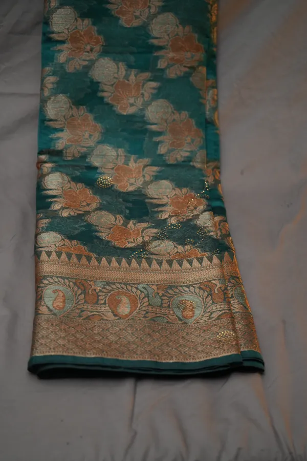green_-banarasi_silk_saree