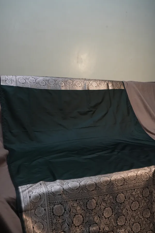 Dark_Green-mashru_silk_katan_tanchoi_silk_saree