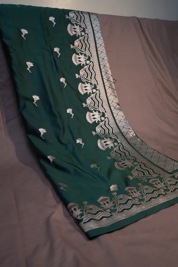 Green-mashru_silk_katan_tanchoi_silk_saree