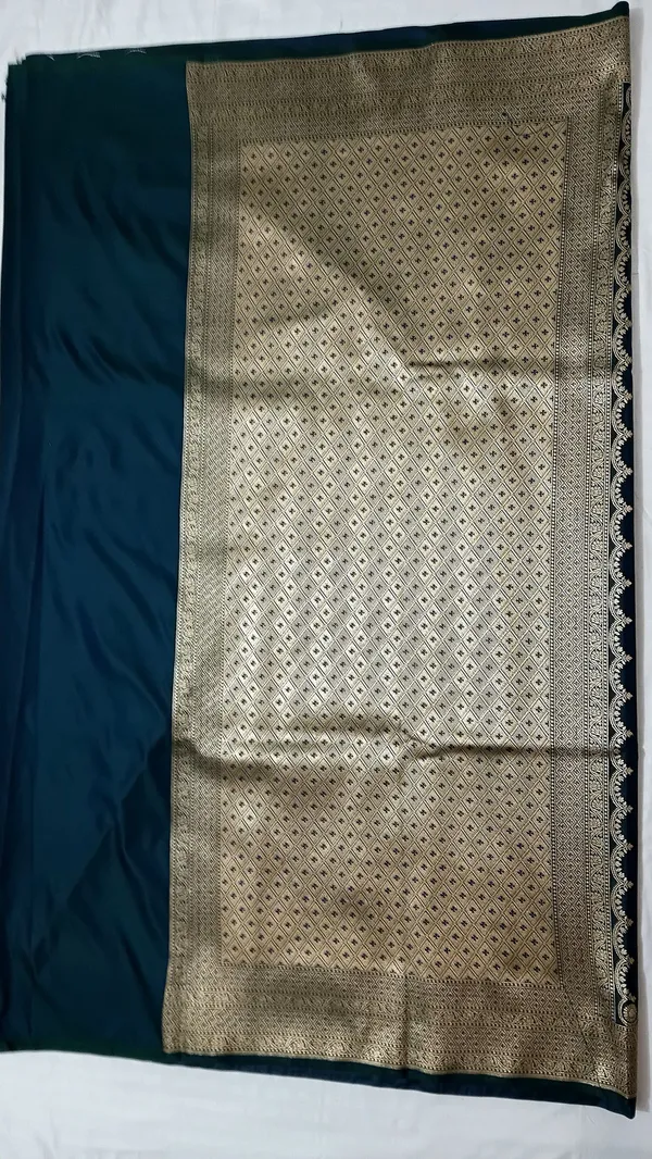 Teal_Silk_Traditional_Saree_for_Women