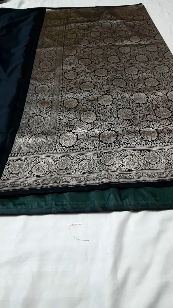 Teal_Silk_Floral_Zari_Saree_for_Women