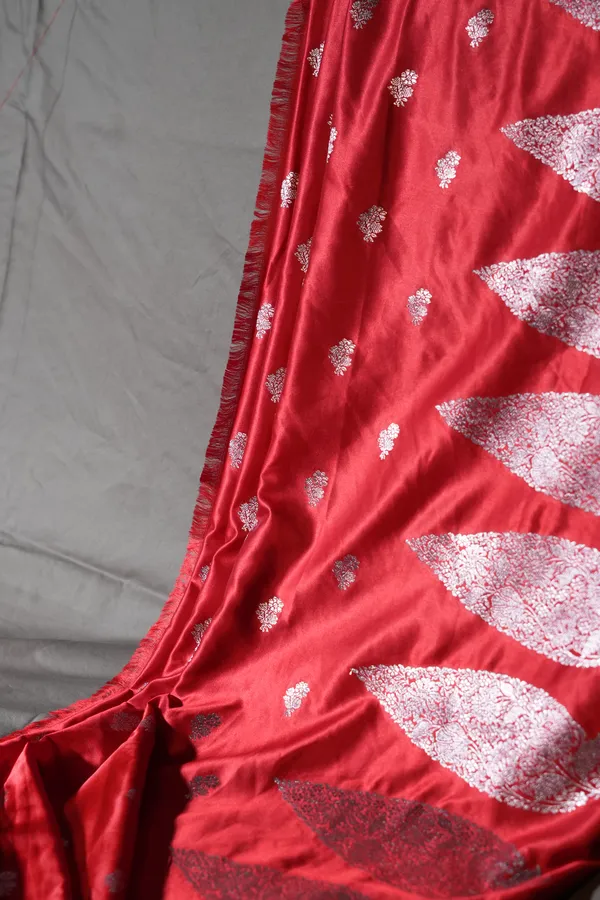 Red-mashru_silk_katan_tanchoi_silk_saree