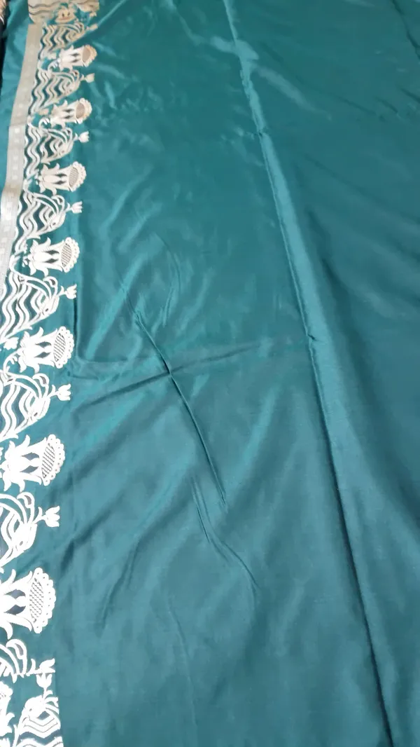 Teal_Silk_Blend_Floral_Border_Saree_for_Women