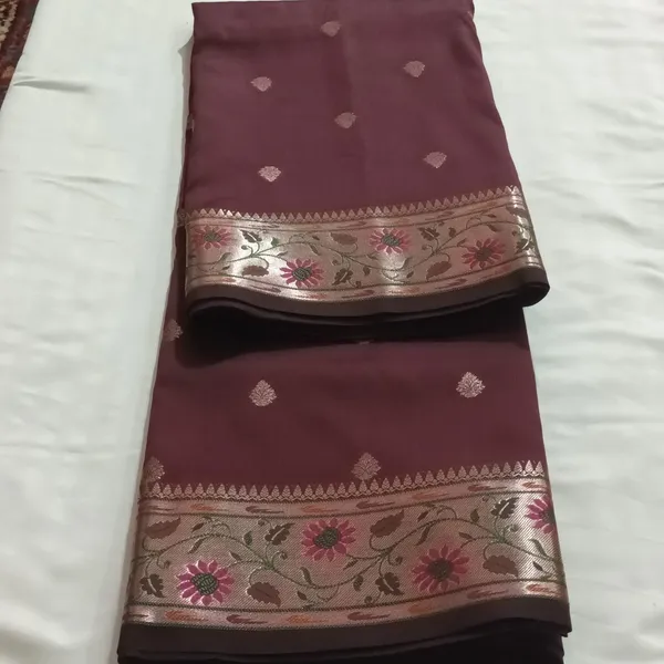 Maroon_Traditional_Woven_Saree_for_Women