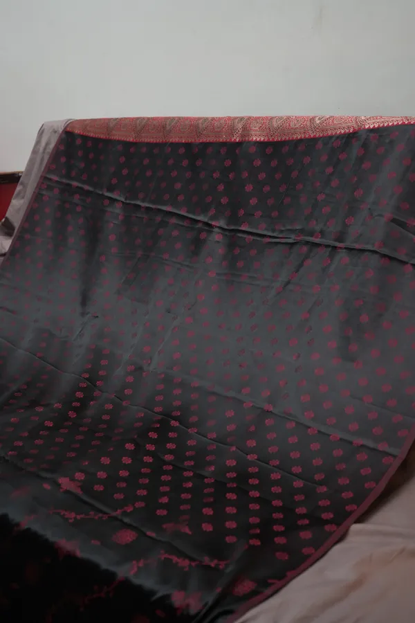 wine-mashru_silk_katan_tanchoi_silk_saree