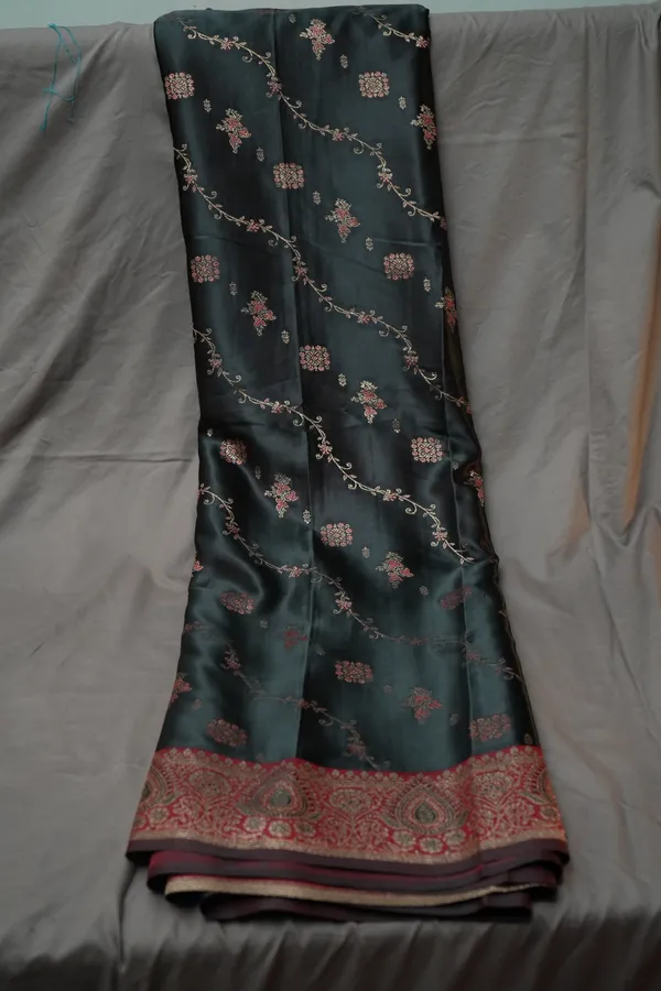 wine-mashru_silk_katan_tanchoi_silk_saree