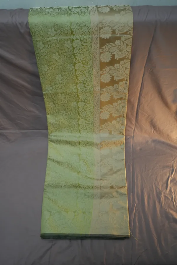 Green-mashru_silk_katan_tanchoi_silk_saree