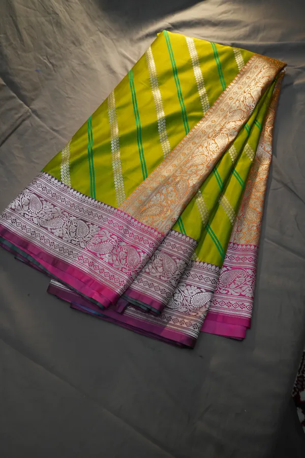 Green-mashru_silk_katan_tanchoi_silk_saree