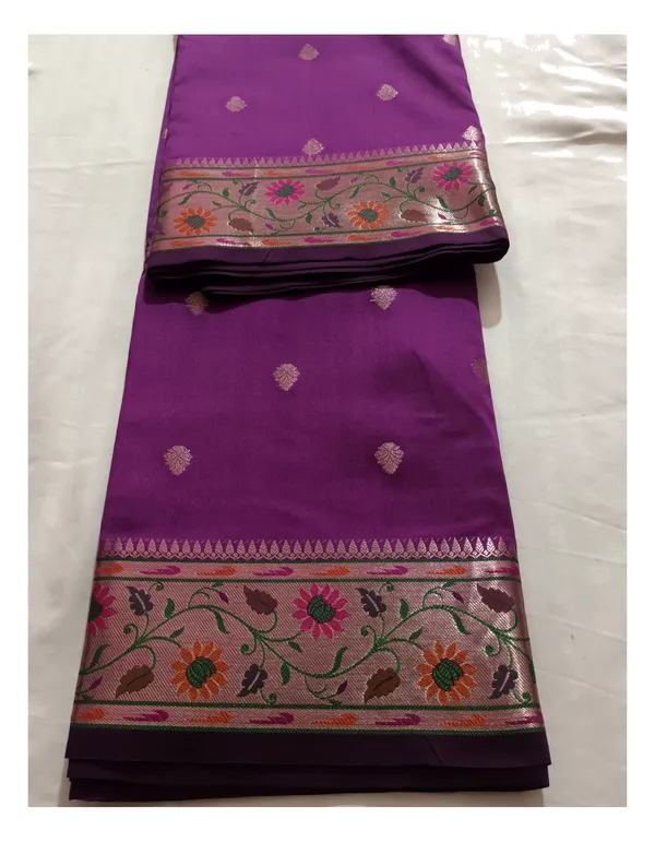 Purple_Woven_Traditional_Saree_for_Women