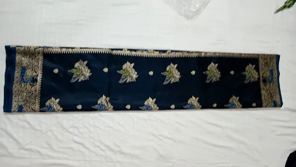 Blue_Woven_Brocade_Saree_for_Women
