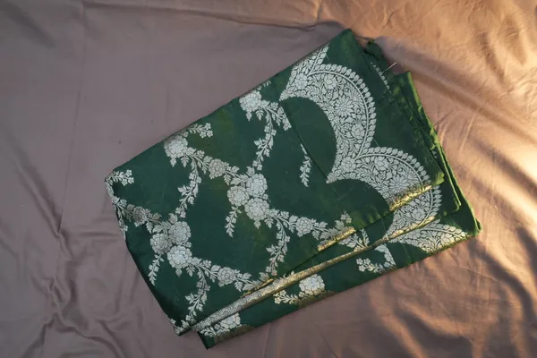 Green-mashru_silk_katan_tanchoi_silk_saree