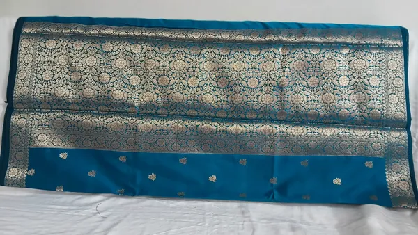 Blue_Woven_Traditional_Saree_for_Women