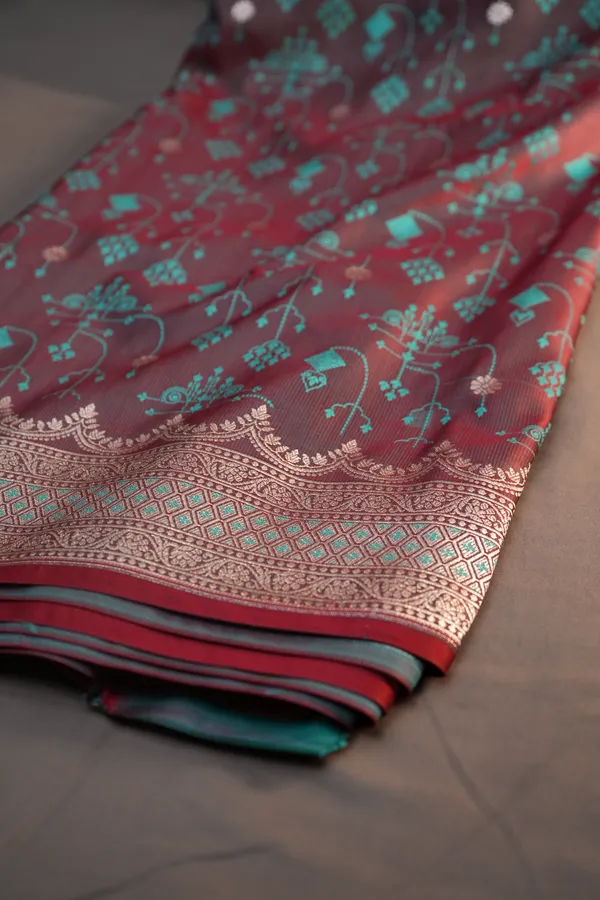 Maroon,_Teal-mashru_silk_katan_tanchoi_silk_saree
