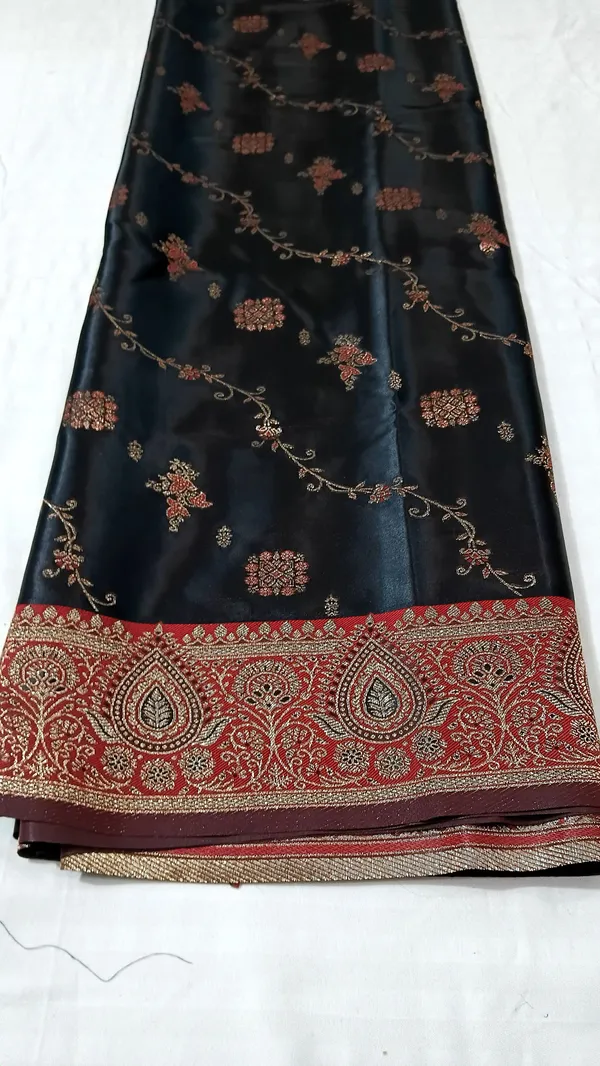 WINE_Floral_Saree_for_Women