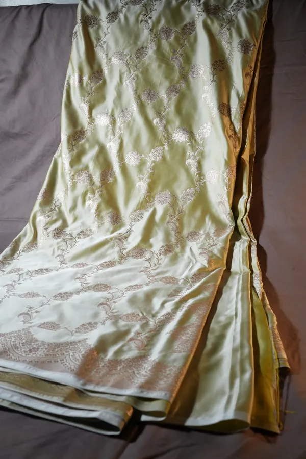 Green-mashru_silk_katan_tanchoi_silk_saree