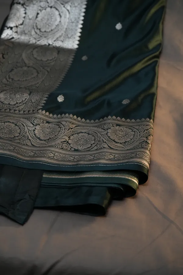 Dark_Green-mashru_silk_katan_tanchoi_silk_saree