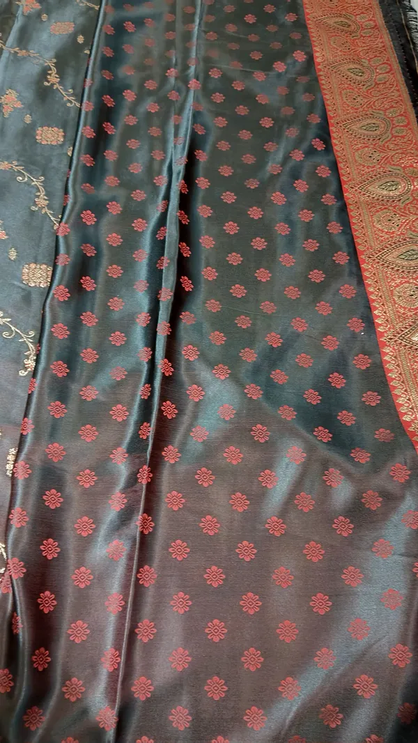 WINE_Floral_Saree_for_Women