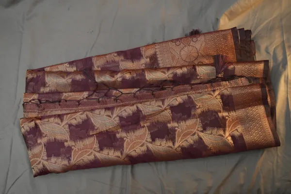Maroon-banarasi_silk_saree