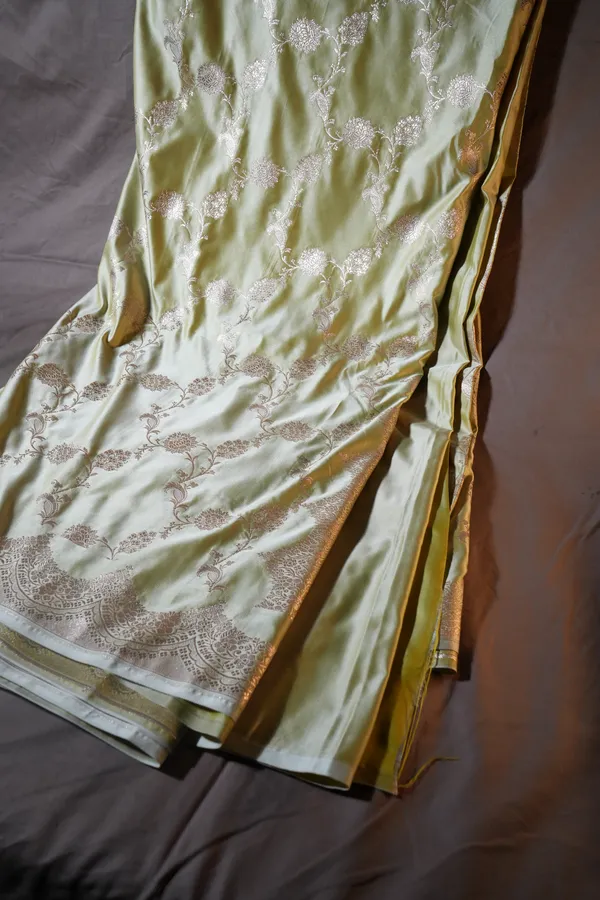Green-mashru_silk_katan_tanchoi_silk_saree