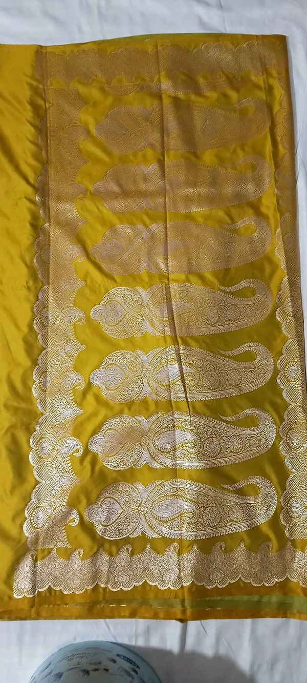 Mustard_Woven_Saree_for_Women
