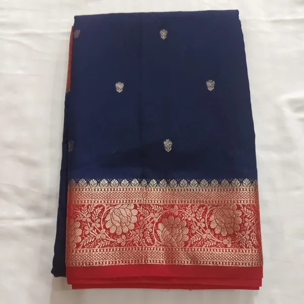 Navy_Blue_Traditional_Saree_for_Women