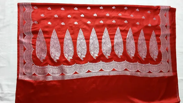 Red_Silk_Zari_Saree_for_Women