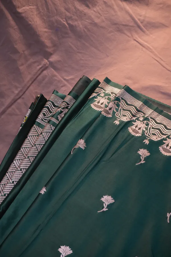 Green-mashru_silk_katan_tanchoi_silk_saree