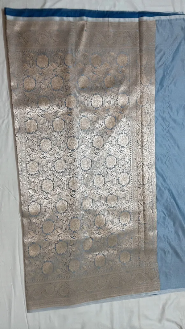 Blue_Floral_Woven_Saree_for_Women
