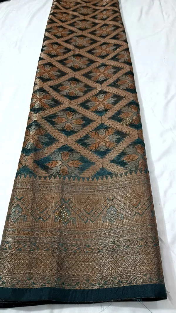 Teal_Printed_Saree_for_Women
