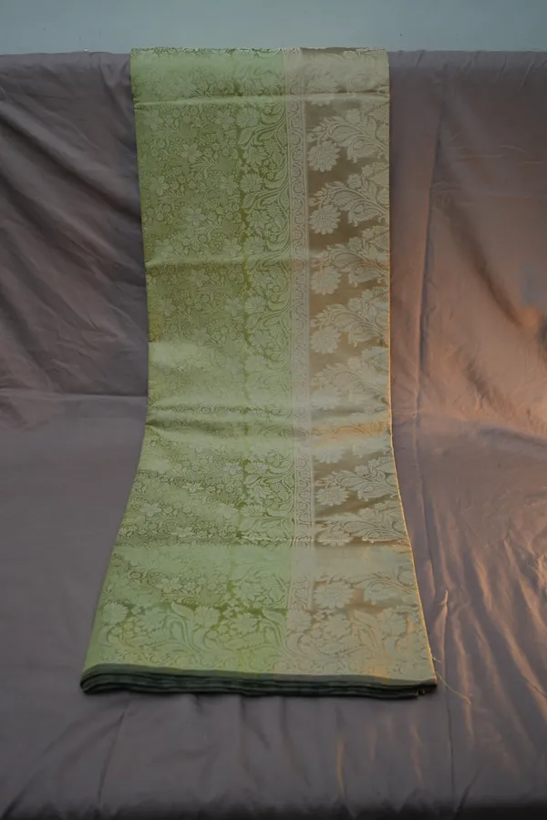 Green-mashru_silk_katan_tanchoi_silk_saree