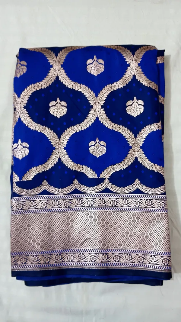 Blue_Woven_Traditional_Saree_For_Women