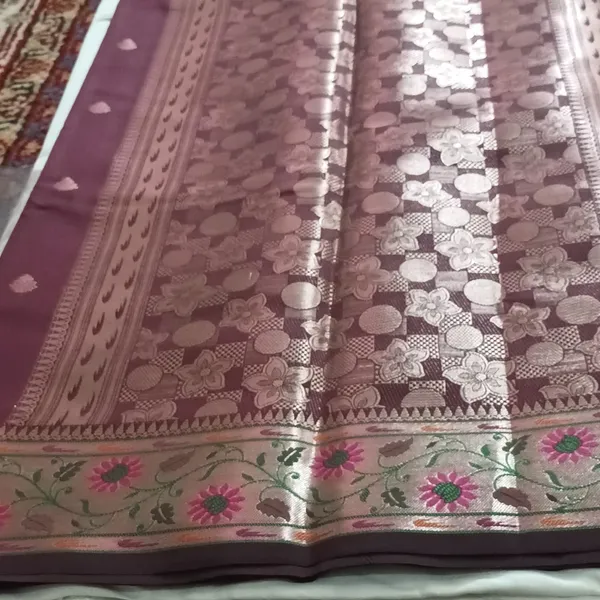 Maroon_Traditional_Woven_Saree_for_Women