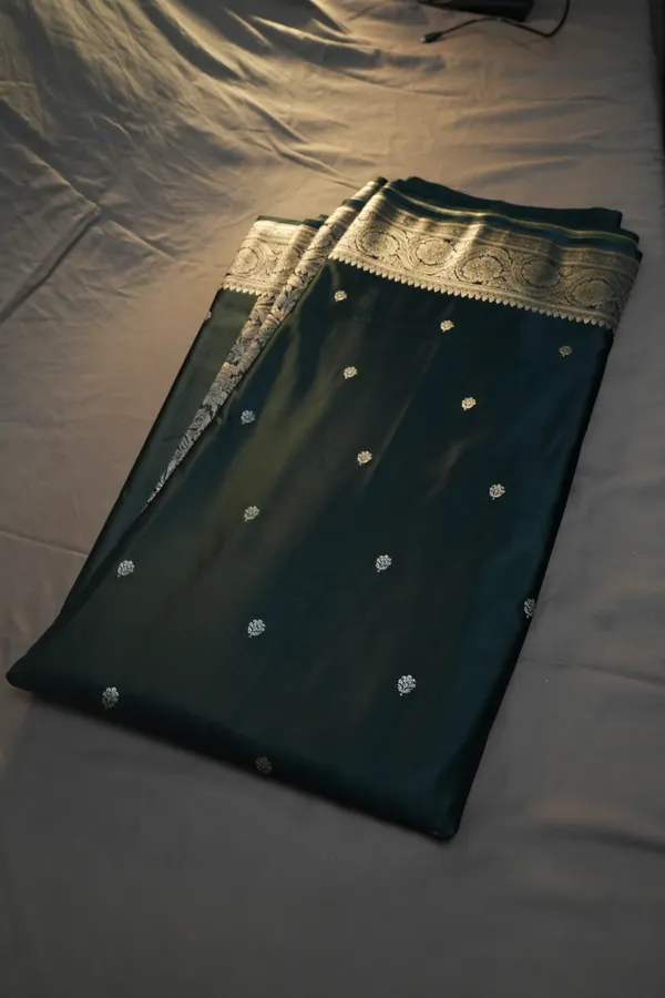Dark_Green-mashru_silk_katan_tanchoi_silk_saree