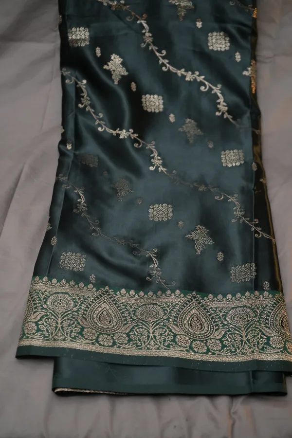 Green-mashru_silk_katan_tanchoi_silk_saree