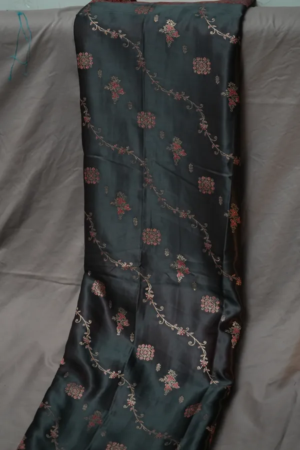 wine-mashru_silk_katan_tanchoi_silk_saree