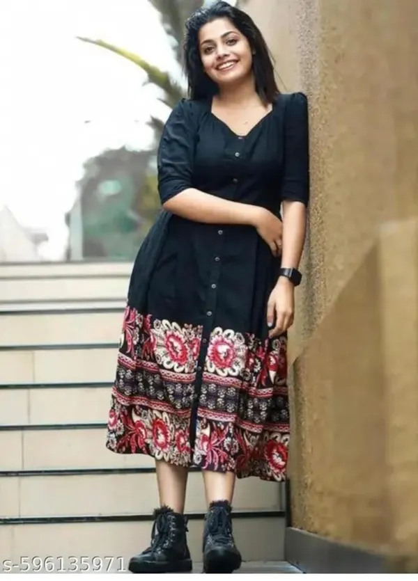 Black_Printed_Fit_And_Flare_Midi_Dress_For_Women