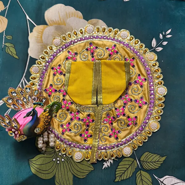 Yellow_zari_work_Peacock_Embellished_Laddu_Gopal_Dress_Set