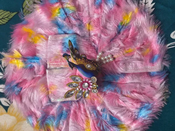 Multicolour_Embellished_Peacock_Brooch_for_Women