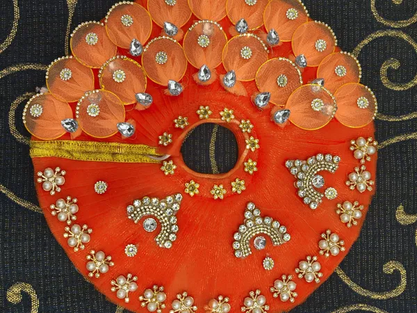 Red_Embellished_Decorative_Kalash_Poshak