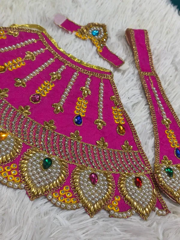Lovely_Magenta_Mata_Rani_Lehenga,_Patka_&_Mukut_Set