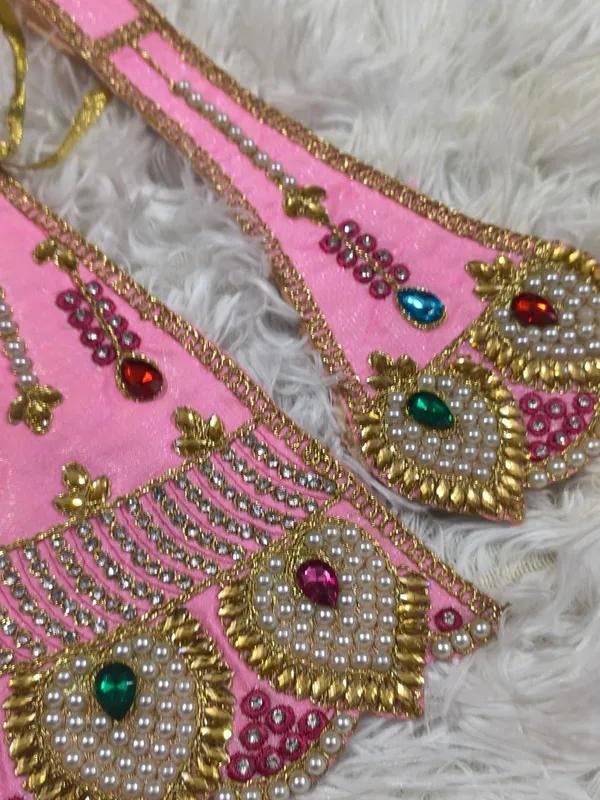 Lovely_Pink_Mata_Rani_Lehenga,_Patka_&_Mukut_Set