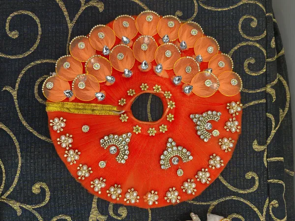Red_Embellished_Decorative_Kalash_Poshak