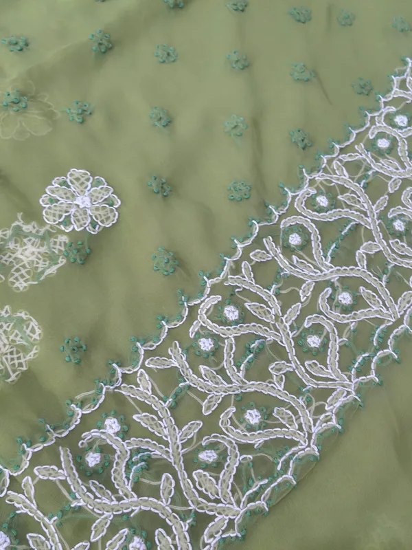 Olive_Grace_Hand-Embroidered_Chikankari_Saree